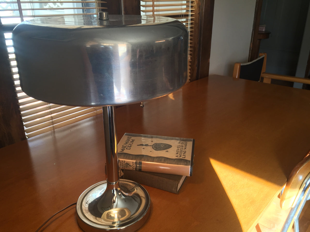 Vintage Bauhaus Desk Lamp – Vintage Modern Kollectiv